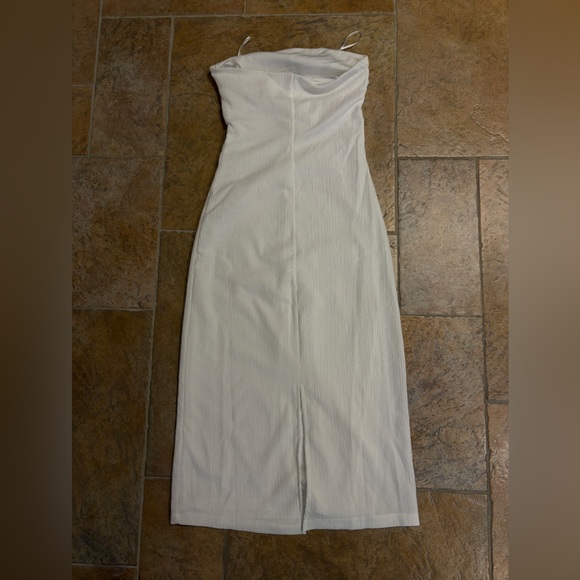 stradivarius Cream Strapless Maxi Dress - Picture 3 of 3